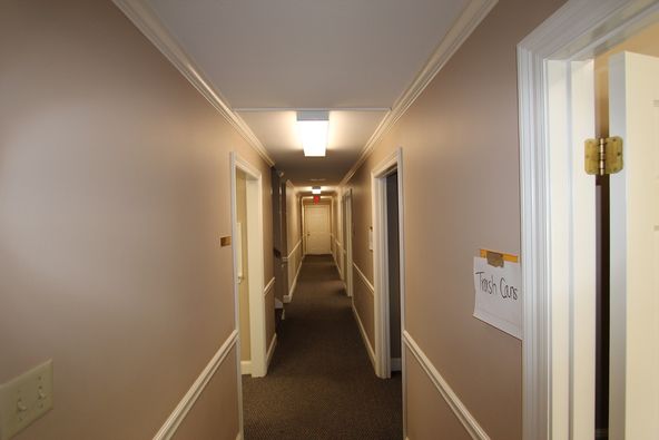 Office Space For Sale/Lease: 101 Madison Plz, Hattiesburg, MS 39402